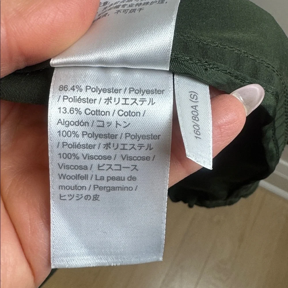 MO&Co. Olive Green Hooded Parka – Size S – Removable Lining - Picture 8 of 8